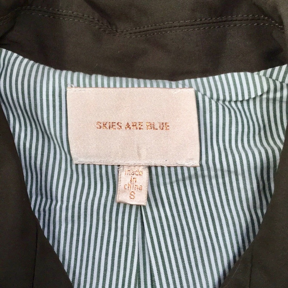 Skies Are Blue Crop Trench Coat ๐ Olive - Picture 7 of 8
